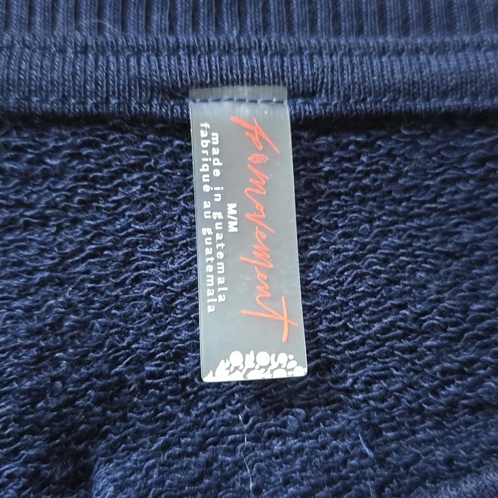 NWT Free People On The Run Top Only Navy Size M - Picture 8 of 9